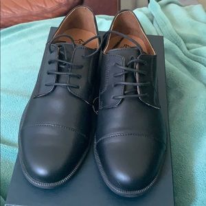 Brooks Brothers Boys Shoes